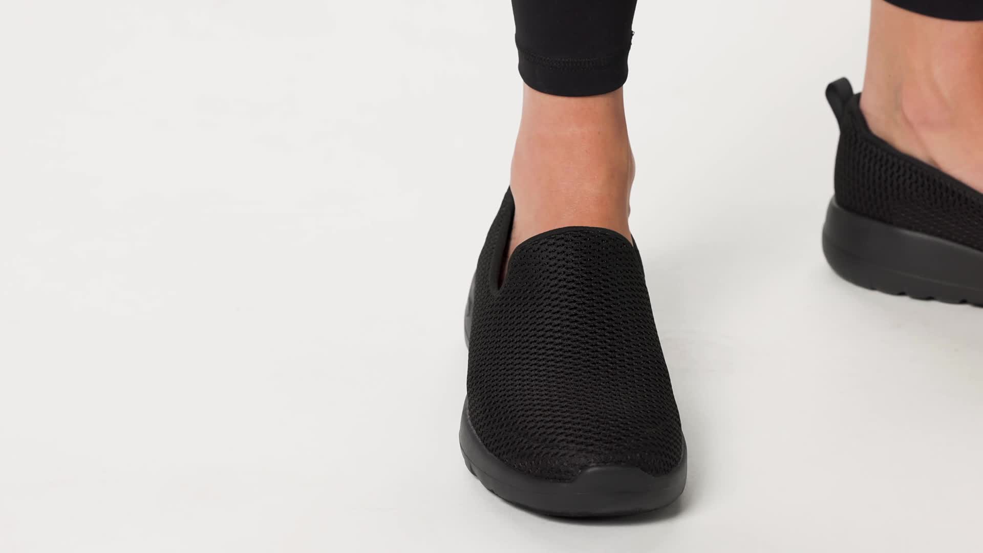 Amazon.com | Skechers Women's Go Walk Joy Sneaker, Navy/White, 5